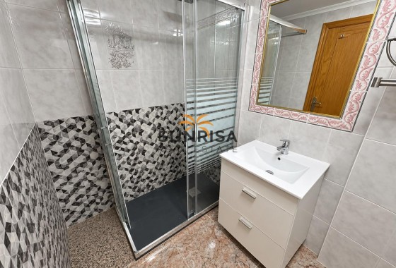 Bungalow · Herverkoop - Guardamar del Segura · El moncayo · Alicante · Spanje