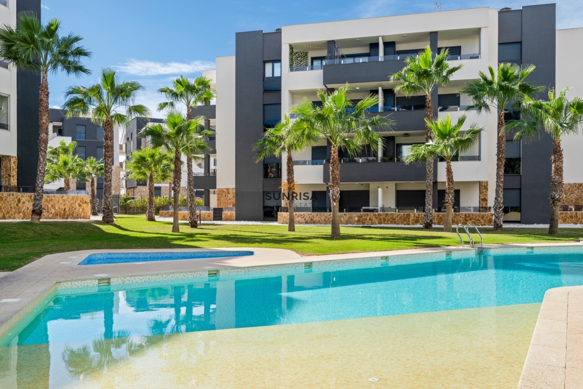 Resale - Apartment - Orihuela Costa