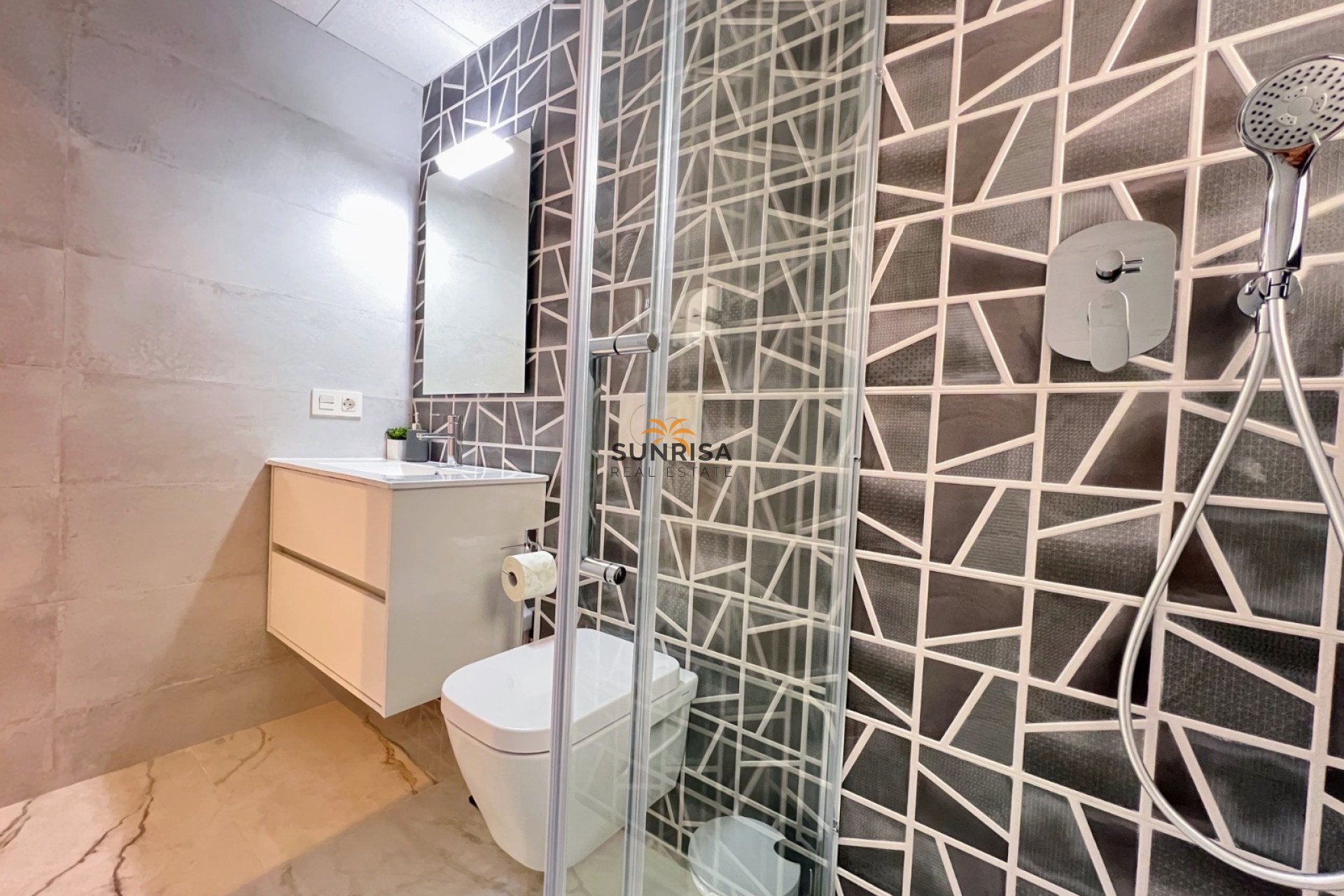 Resale - Apartment - Orihuela Costa