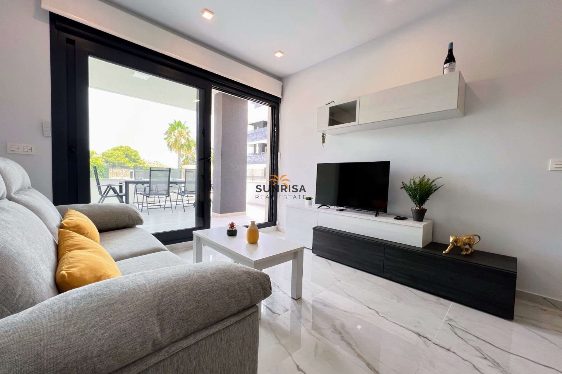 Resale - Apartment - Orihuela Costa