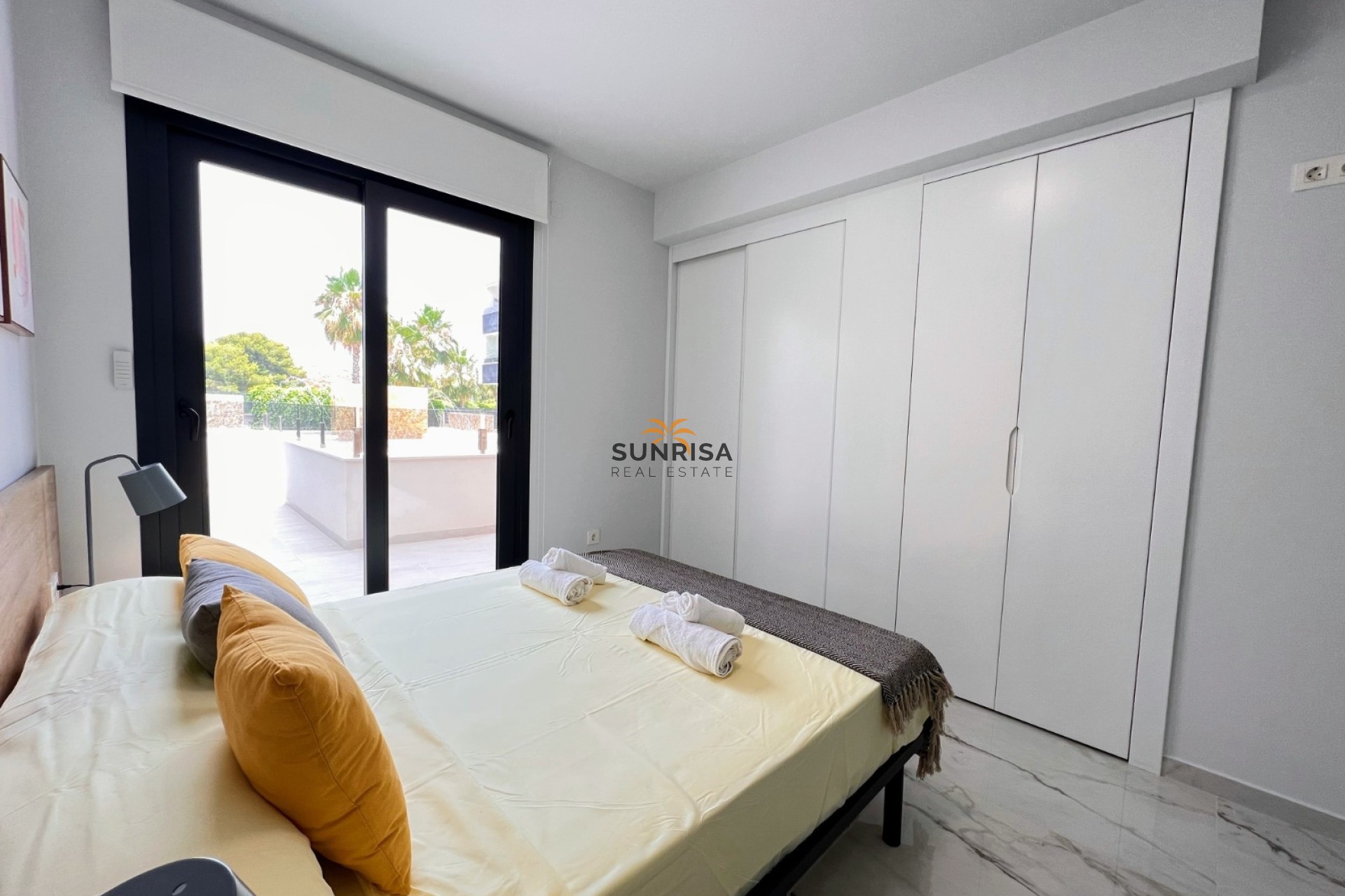 Resale - Apartment - Orihuela Costa