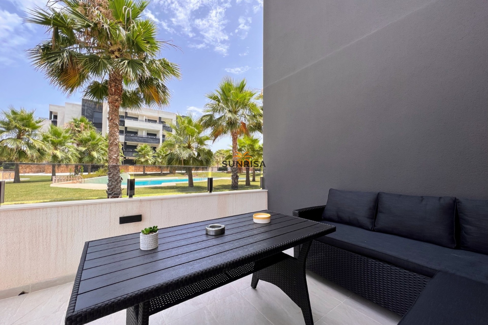 Resale - Apartment - Orihuela Costa