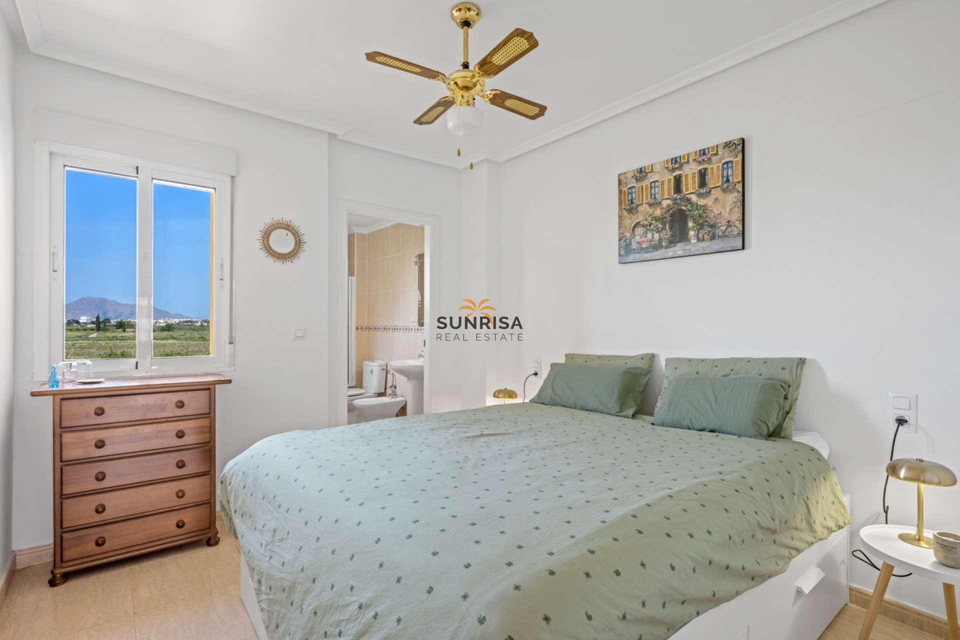 Revente - Appartement - Daya Nueva