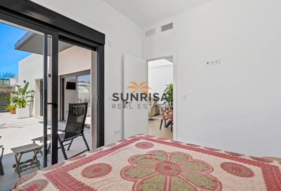 Villa · Reventa - Daya Nueva · Alicante · España