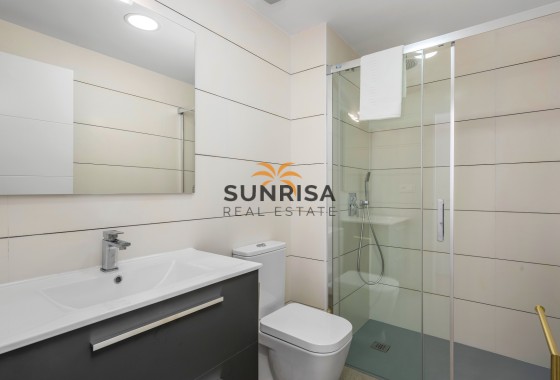 Appartement · Herverkoop - Bigastro · Alicante · Spanje