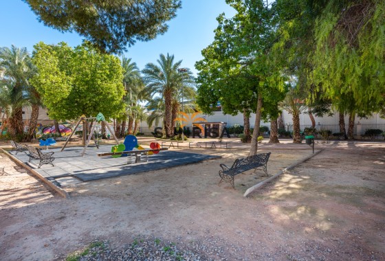 Appartement · Herverkoop - Bigastro · Alicante · Spanje