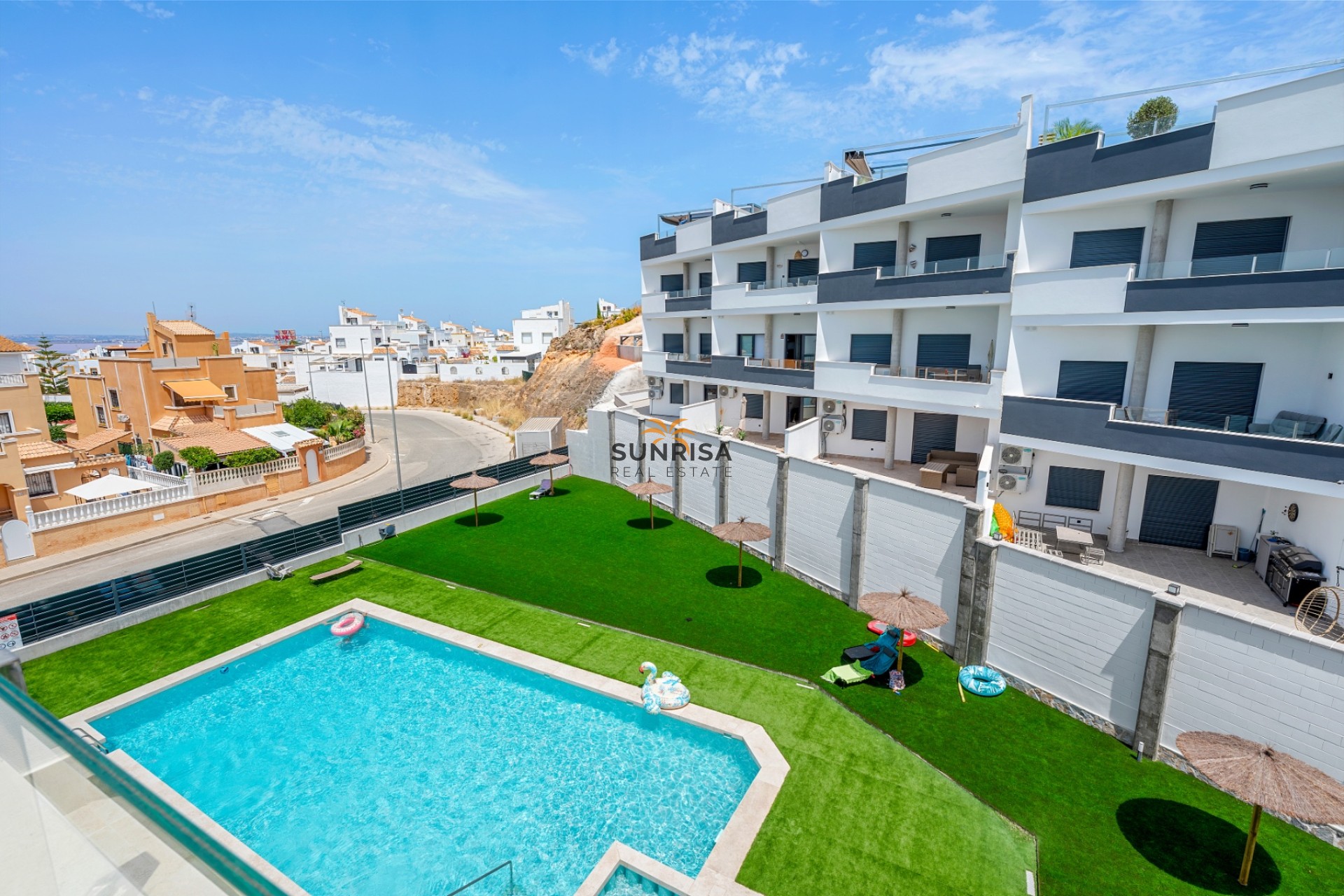 Resale - Apartment - Orihuela Costa
