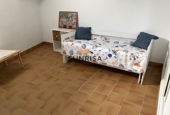 Herenhuis · Herverkoop - Almoradí · Las Heredades · Alicante · Spanje