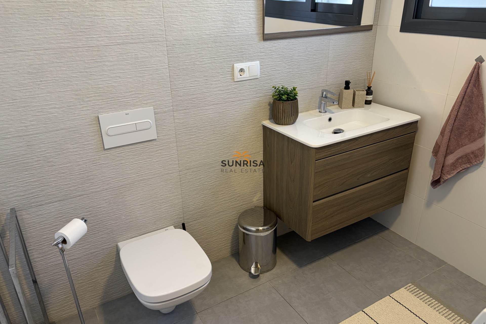Resale - Townhouse - Benijofar