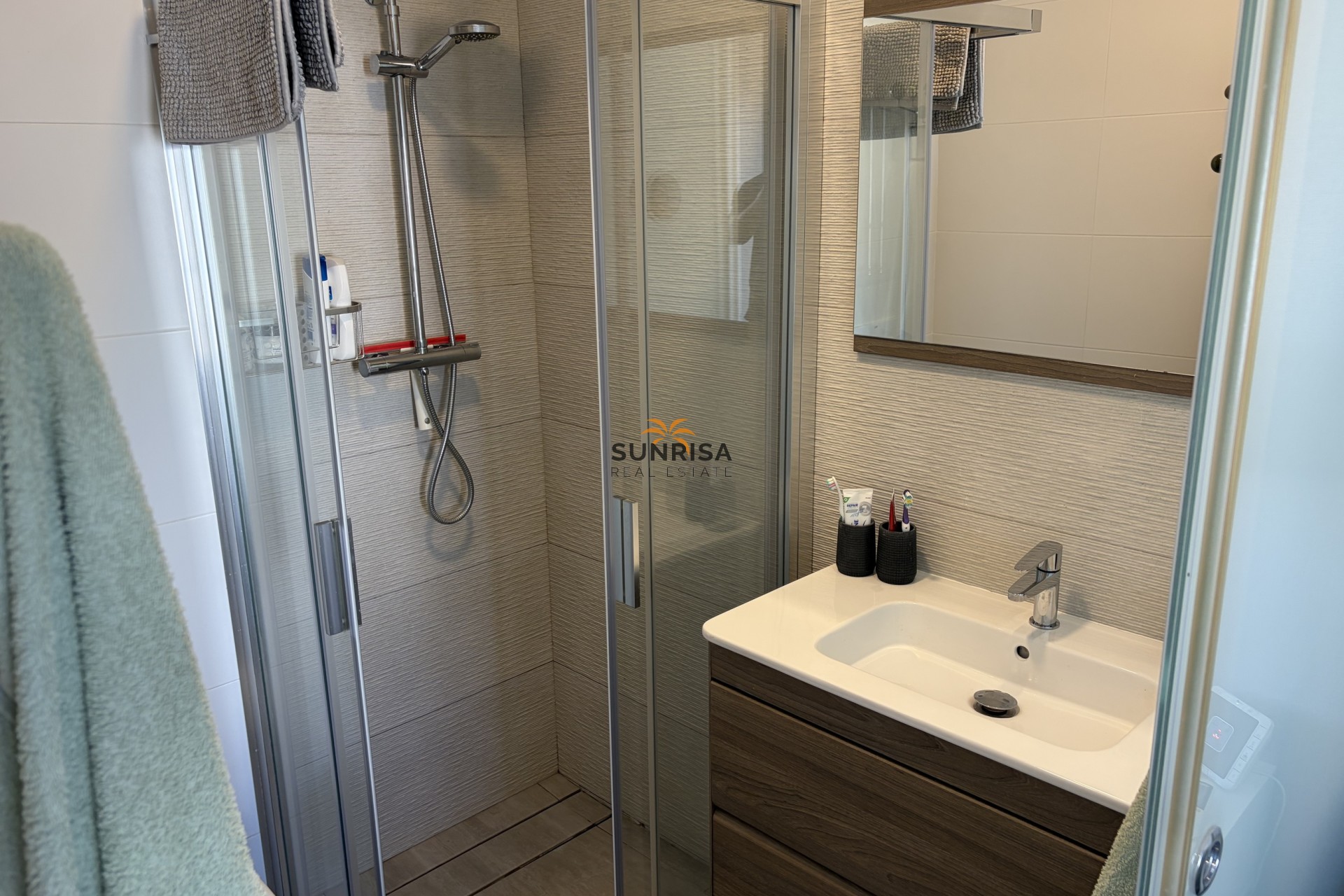 Resale - Townhouse - Benijofar