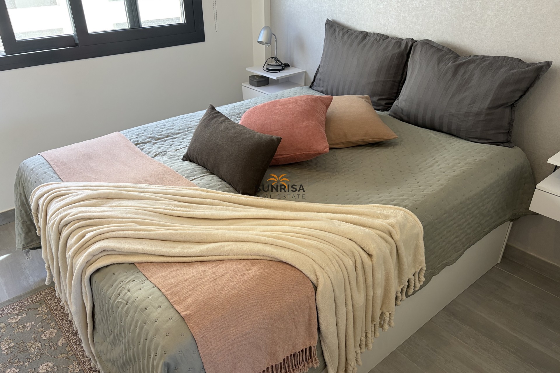 Resale - Townhouse - Benijofar