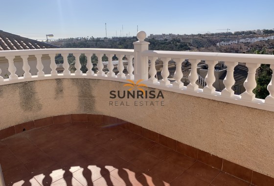 Villa · Herverkoop - Orihuela Costa · Villamartín · Alicante · Spanje