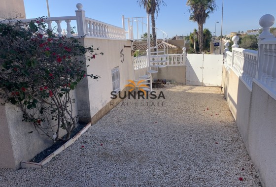 Villa · Herverkoop - Orihuela Costa · Villamartín · Alicante · Spanje