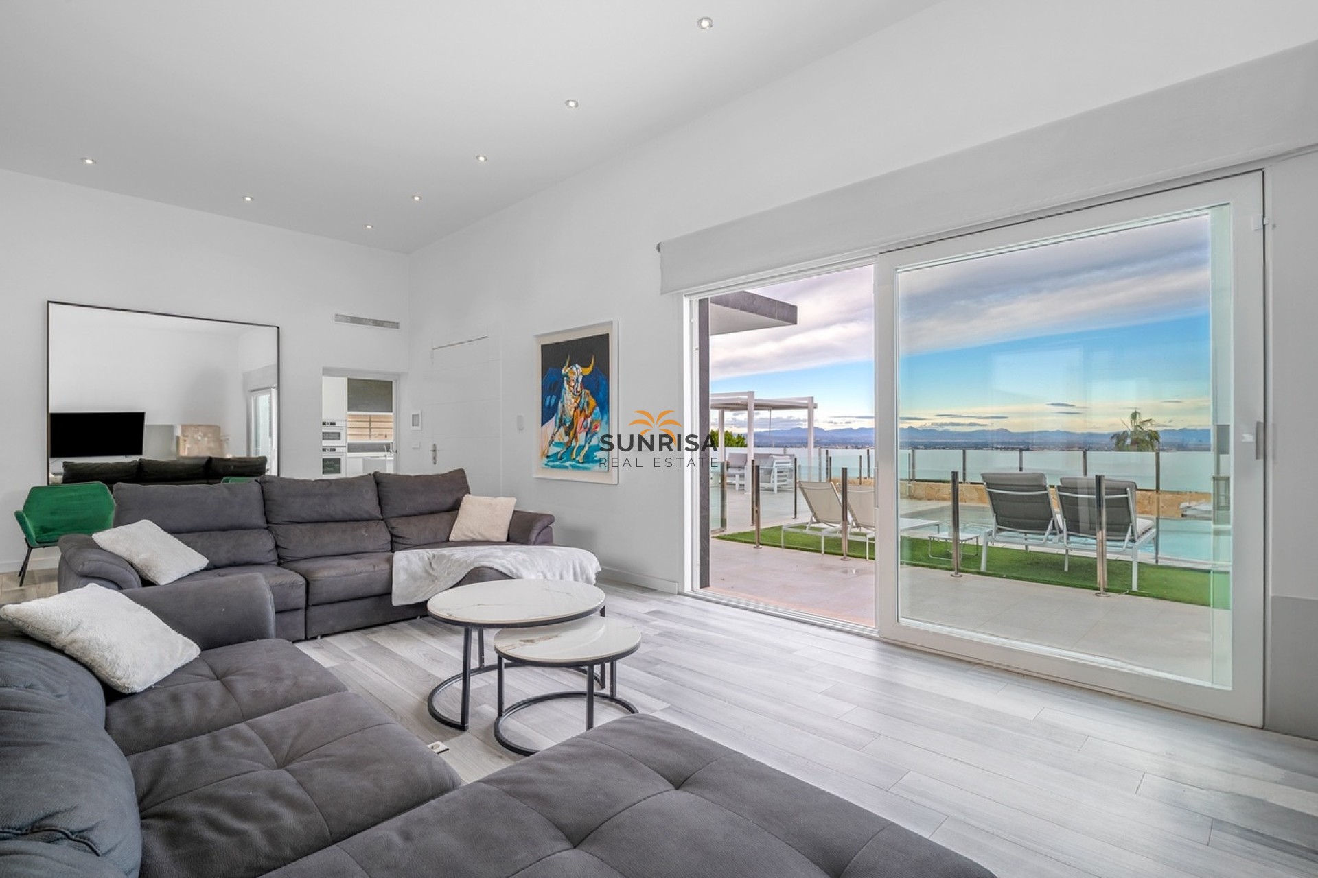 Resale - Villa - Algorfa