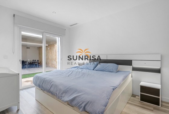 Villa · Resale - Algorfa · Lomas de Juliana · Alicante · Spain