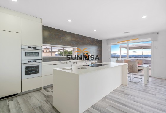 Villa · Resale - Algorfa · Lomas de Juliana · Alicante · Spain