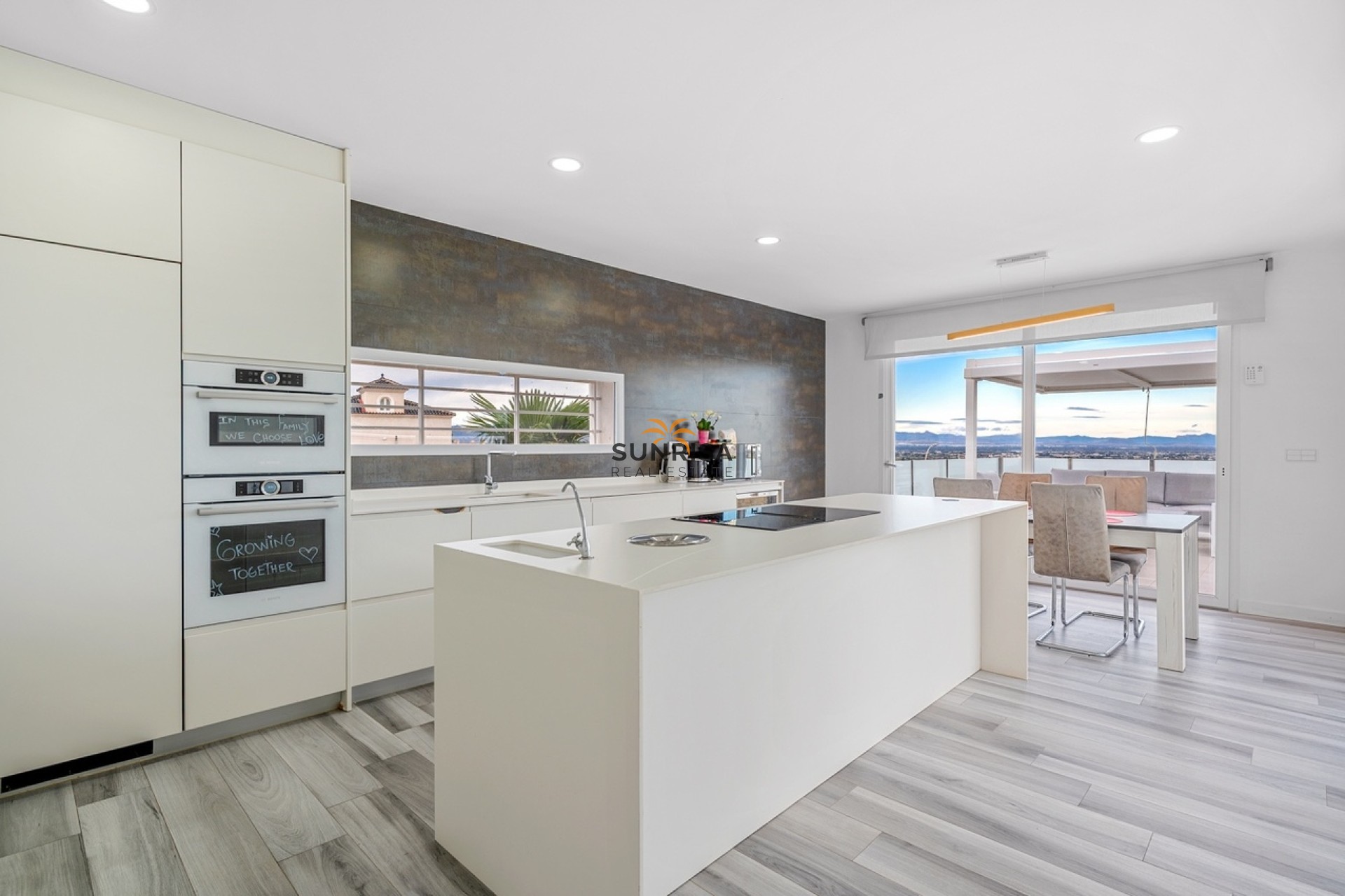 Resale - Villa - Algorfa