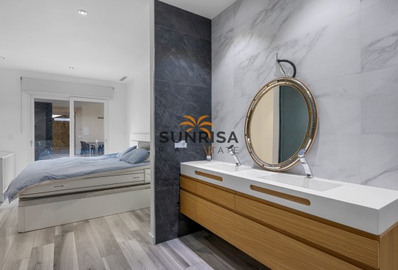 Villa · Resale - Algorfa · Lomas de Juliana · Alicante · Spain