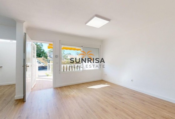 Apartment · Resale - Orihuela Costa · Villamartín · Alicante · Spain