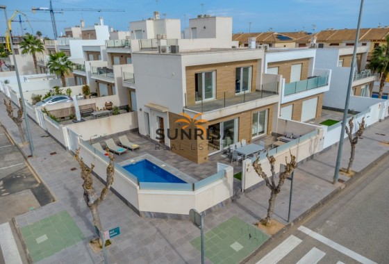 Villa · Herverkoop - Pilar de la Horadada · Alicante · Spanje