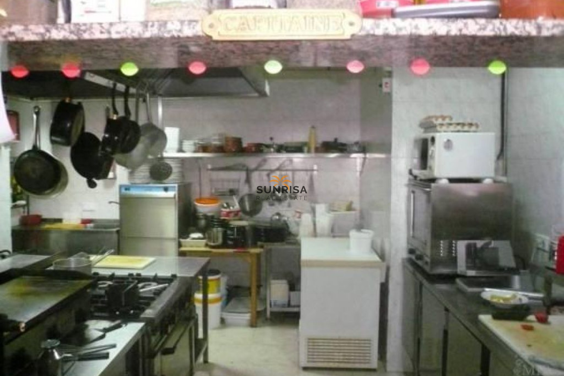 Reventa - Local comercial - Torrevieja