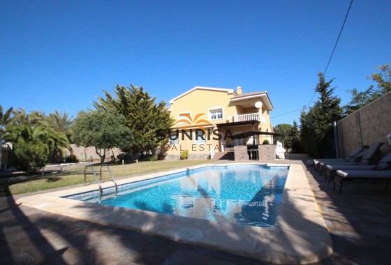 Villa · Herverkoop - Orihuela Costa · Cabo Roig · Alicante · Spanje