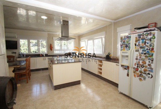 Villa · Herverkoop - Orihuela Costa · Cabo Roig · Alicante · Spanje
