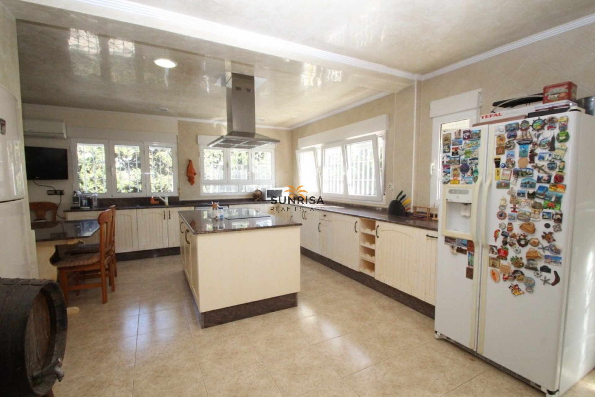 Resale - Villa - Orihuela Costa