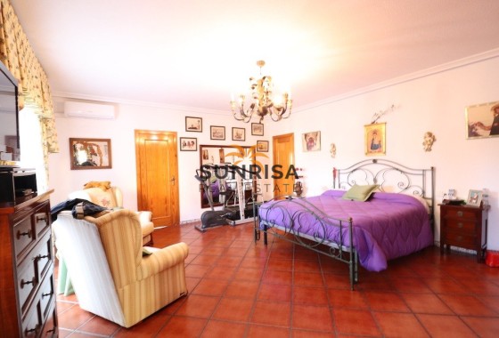 Casa · Reventa - Torrevieja · El chaparral · Alicante · España