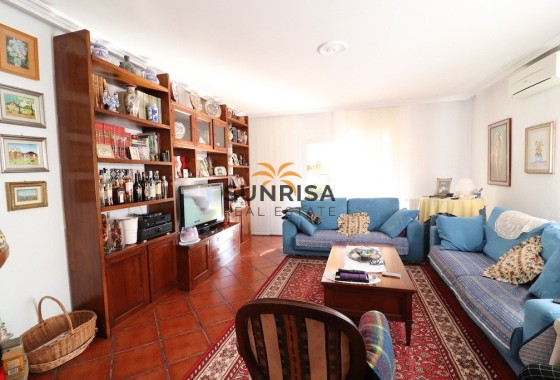 Casa · Reventa - Torrevieja · El chaparral · Alicante · España