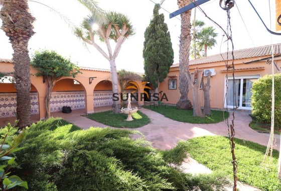 Casa · Reventa - Torrevieja · El chaparral · Alicante · España