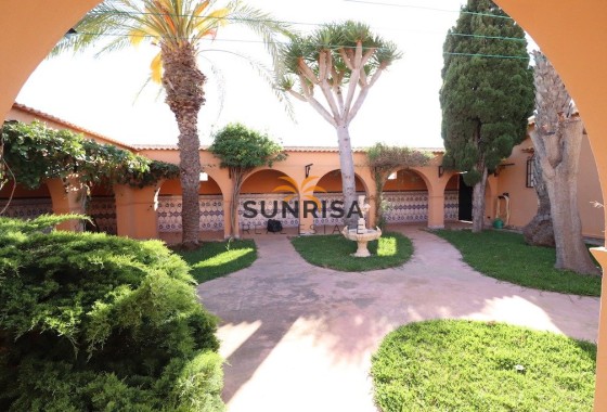 Casa · Reventa - Torrevieja · El chaparral · Alicante · España