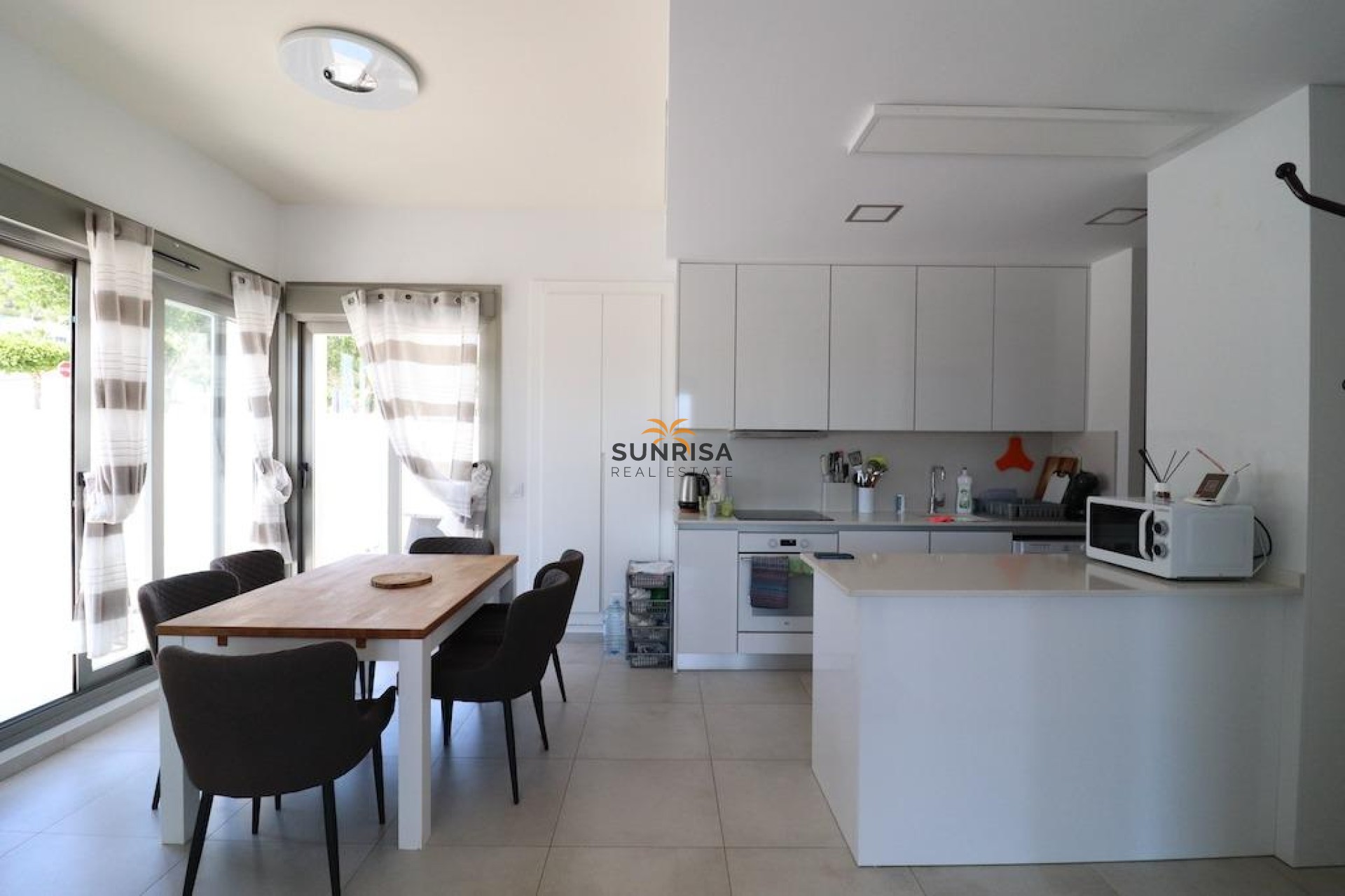 Reventa - Casa - San Miguel de Salinas