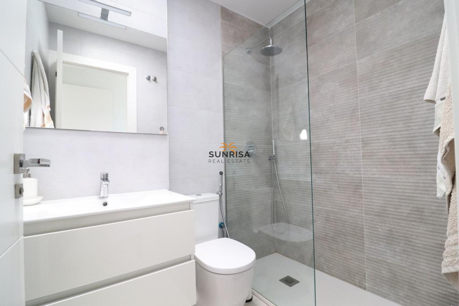 Reventa - Casa - San Miguel de Salinas