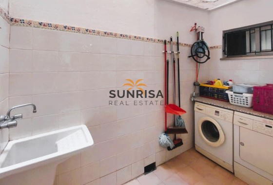 Apartamento · Reventa - Torrevieja · Playa de los Locos · Alicante · España