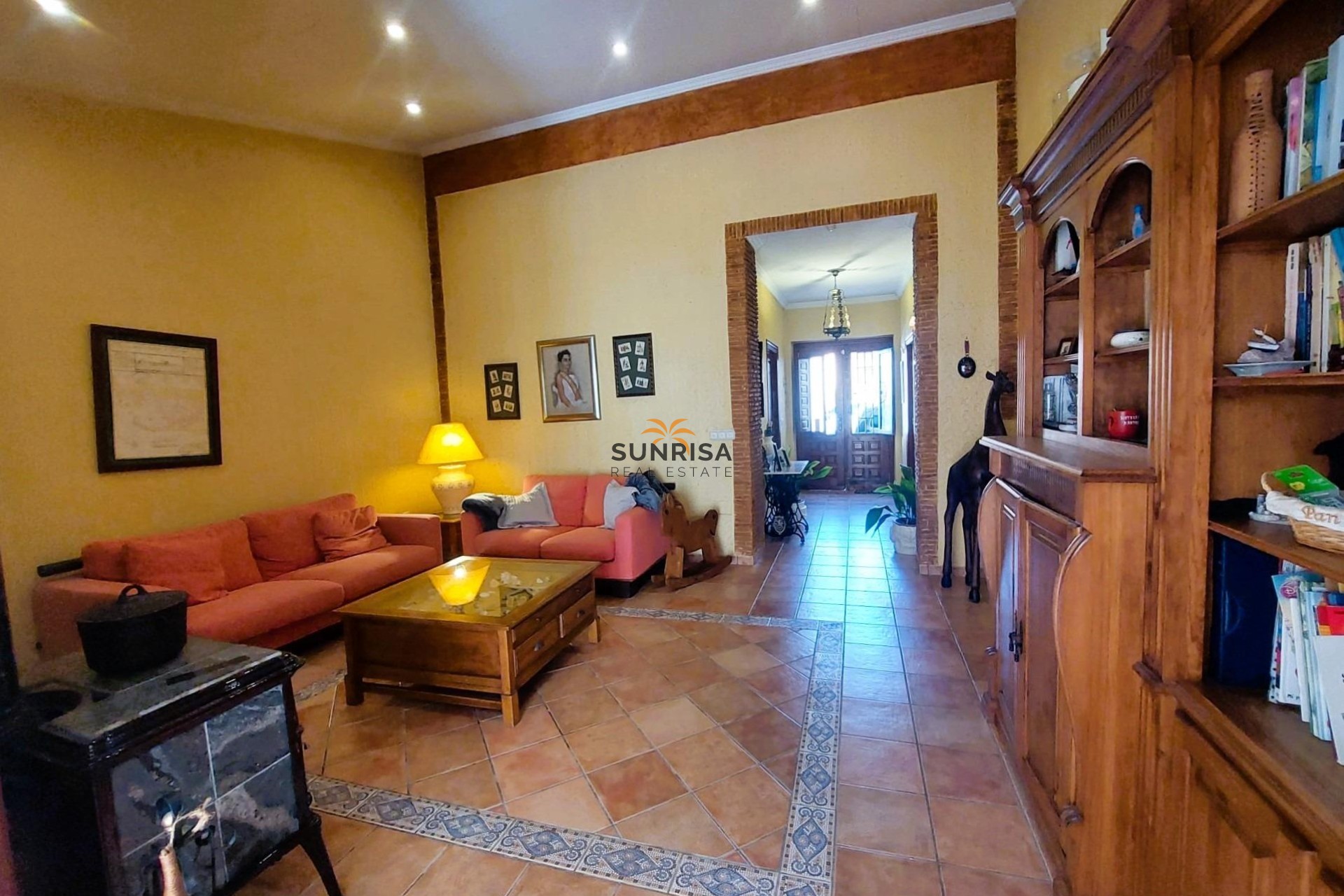 Resale - House - Torrevieja