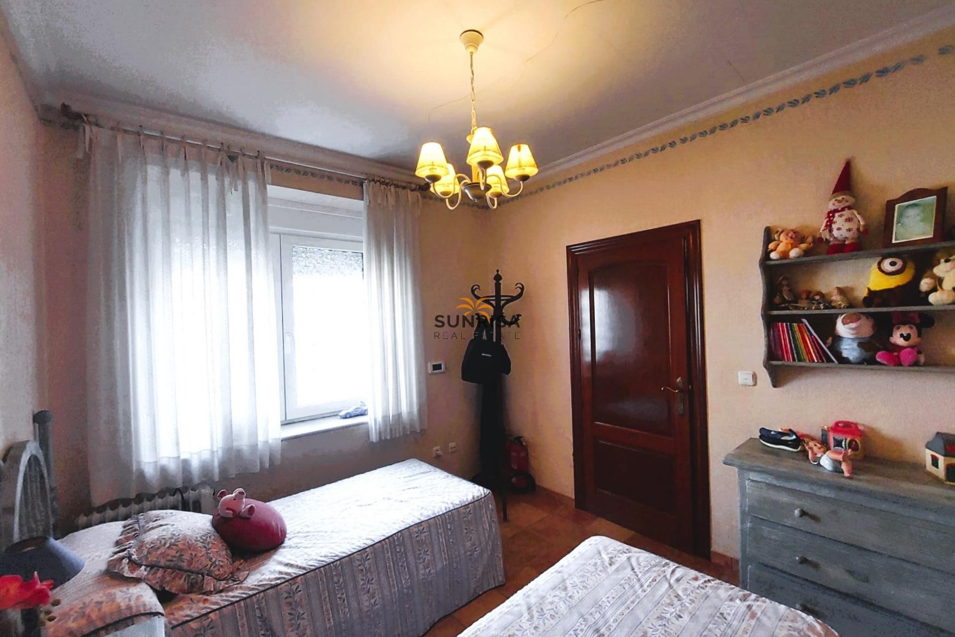 Resale - House - Torrevieja