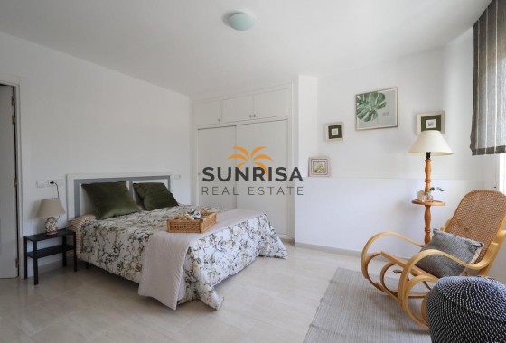 Apartamento · Reventa - Torrevieja · Alicante · España