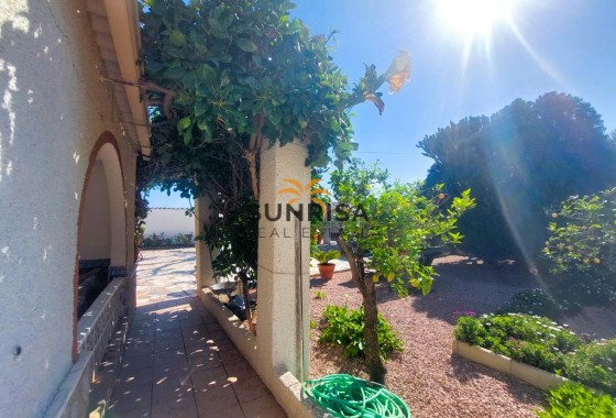 Finca · Herverkoop - La Marina · Alicante · Spanje