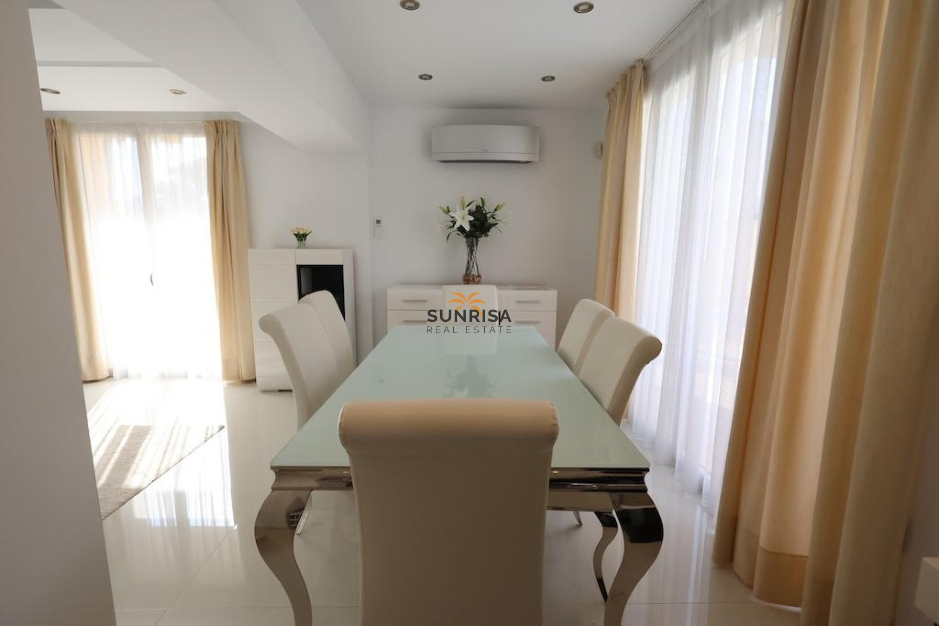 Resale - House - Orihuela Costa