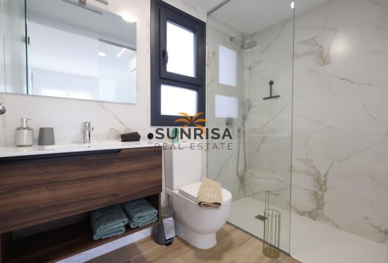 Appartement · Herverkoop - Orihuela Costa · Villamartín - Las Filipinas · Alicante · Spanje