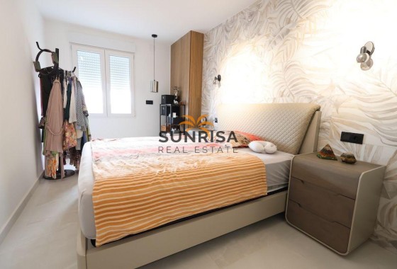 Appartement · Herverkoop - Pilar de la Horadada · Zona Pueblo · Alicante · Spanje