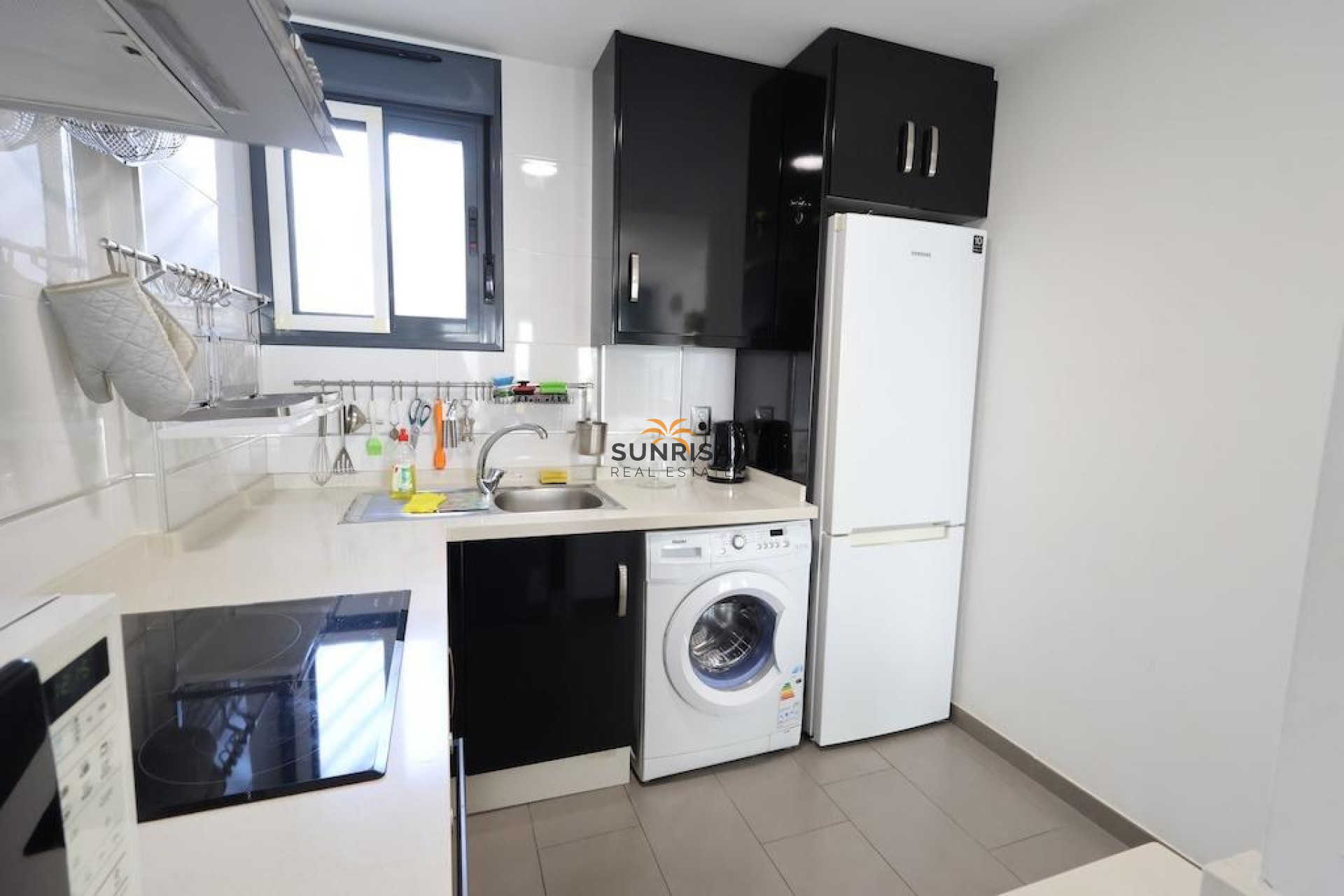 Resale - Bungalow - Orihuela Costa