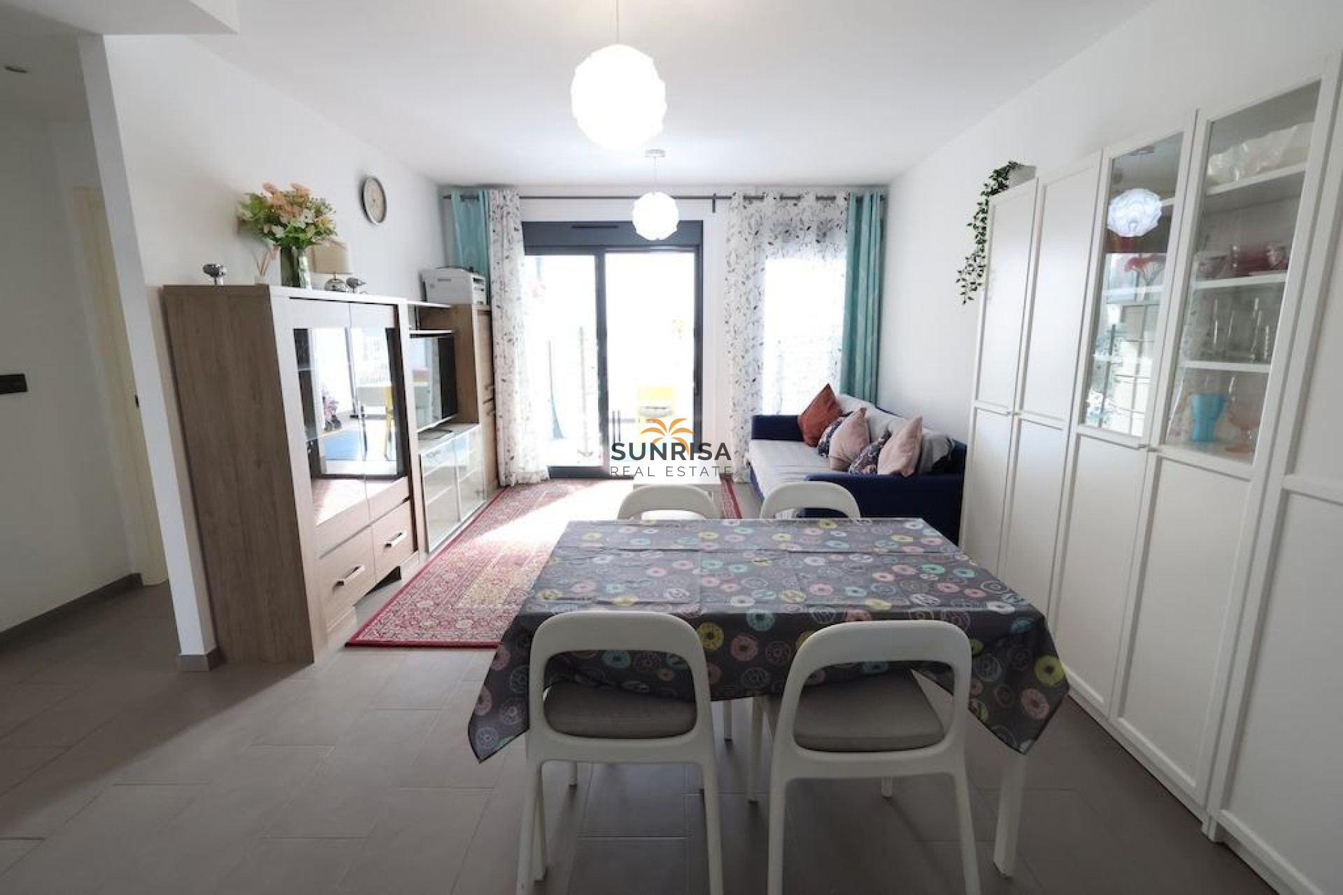 Resale - Bungalow - Orihuela Costa