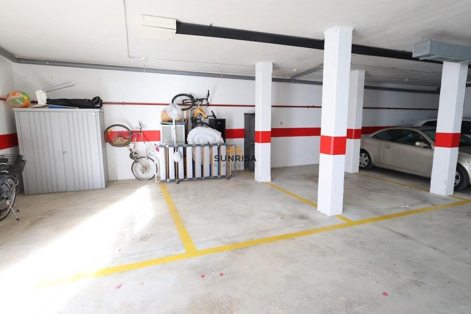 Resale - Bungalow - Orihuela Costa