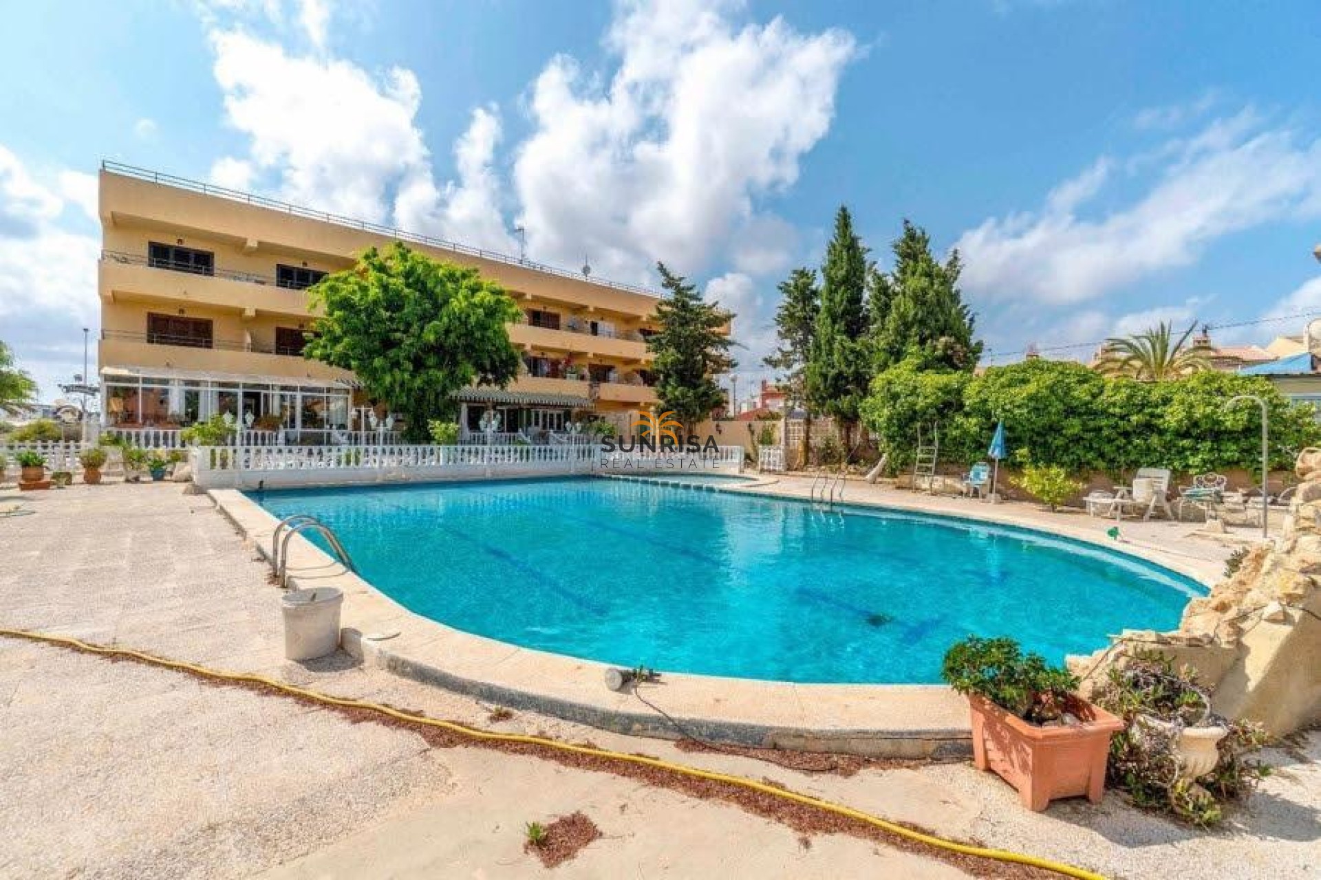 Resale - Apartment - Torrevieja