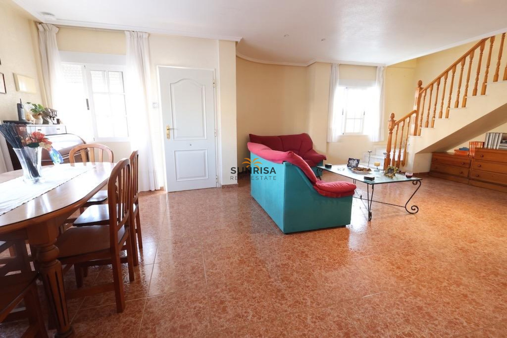 Resale - House - Torrevieja