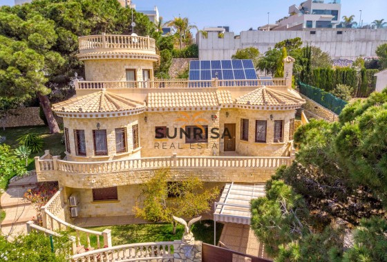 Villa · Herverkoop - Orihuela Costa · Campoamor · Alicante · Spanje