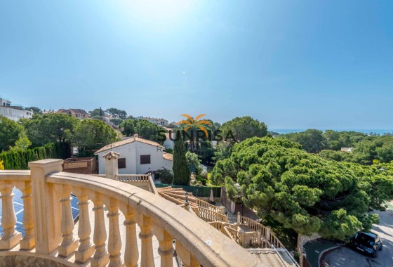 Villa · Herverkoop - Orihuela Costa · Campoamor · Alicante · Spanje