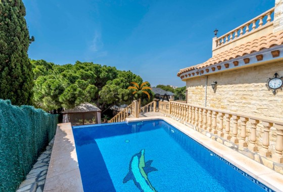 Villa · Herverkoop - Orihuela Costa · Campoamor · Alicante · Spanje